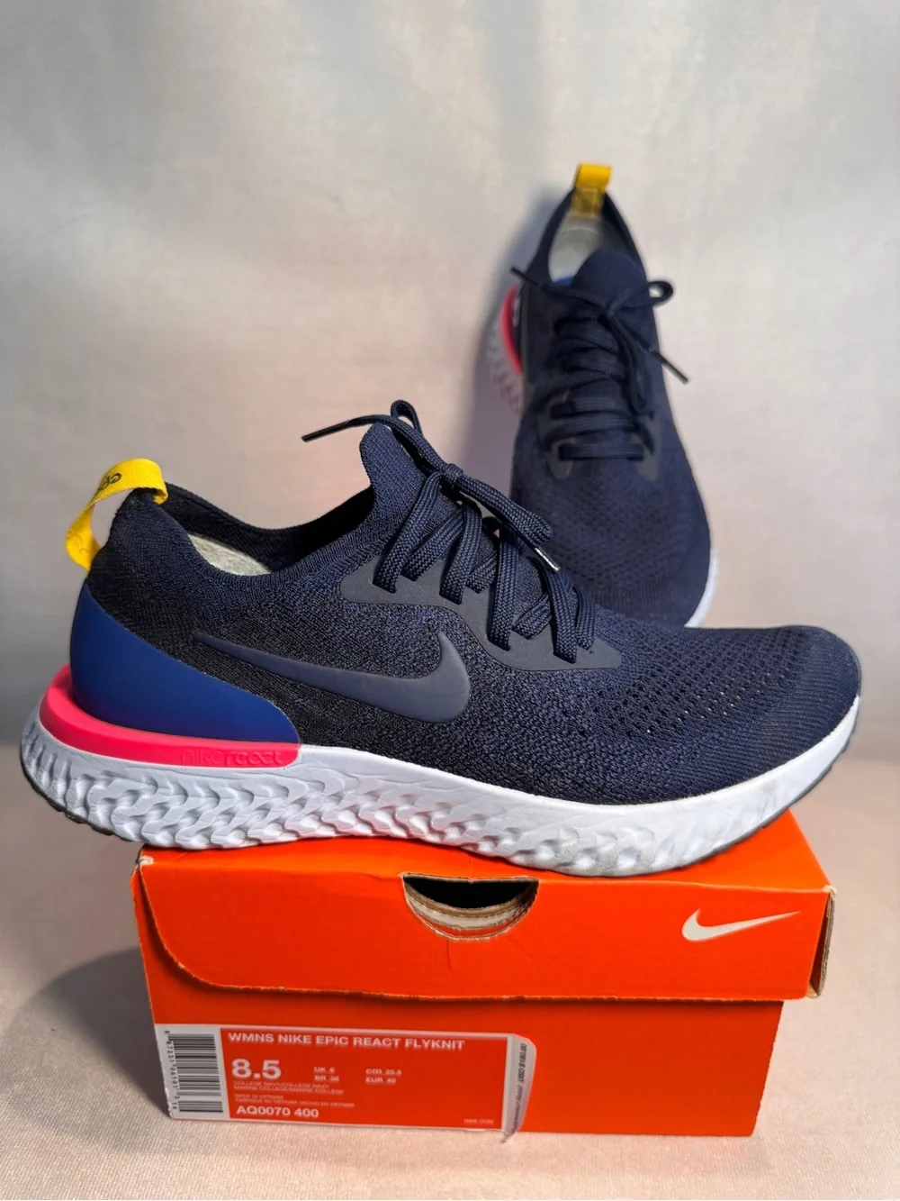 Nike 2018 Wmns Epic React Flyknit 'College Navy'